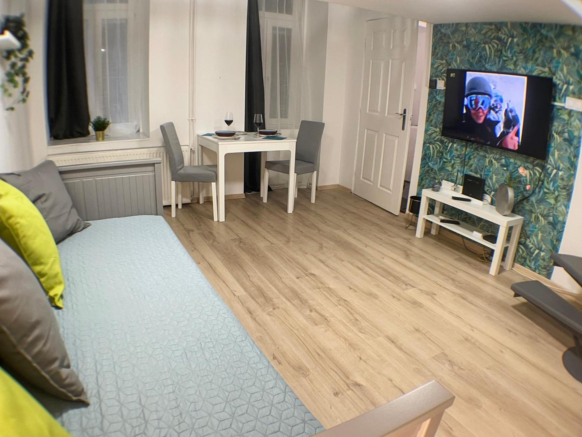 Nefelejcs Apartman Budapest Esterno foto